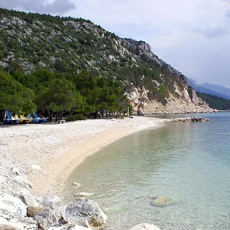 Family Friendly House With A Swimming Pool - 19796 Makarska