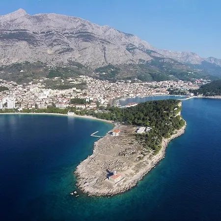 Holiday home Family Friendly House With A Swimming Pool - 19796 Makarska